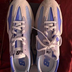New Balance Sneakers